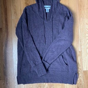 Cashmere hooded sweater